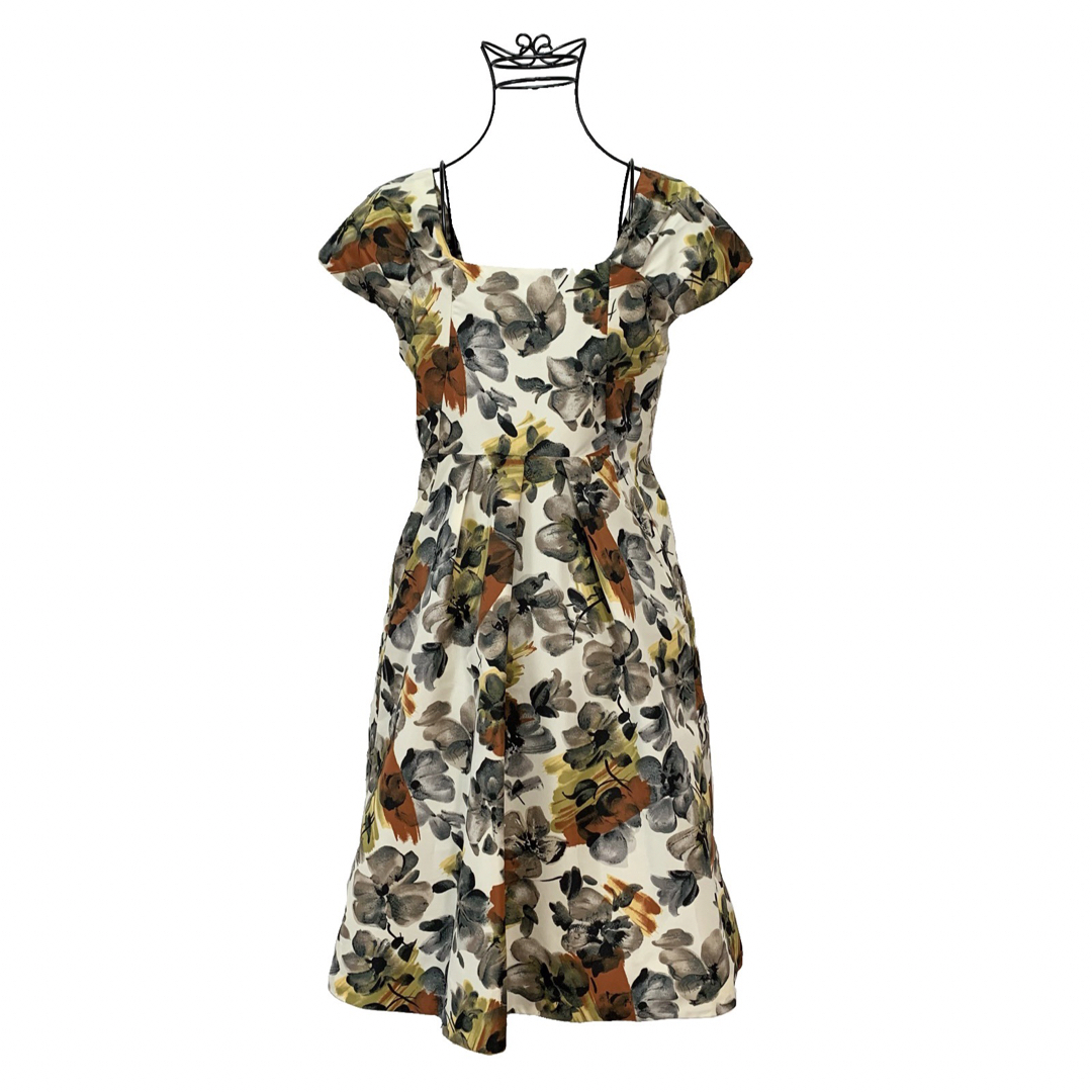 Marni - ☆マルニ MARNI フレンチスリーブ 花柄 フレア ワンピース