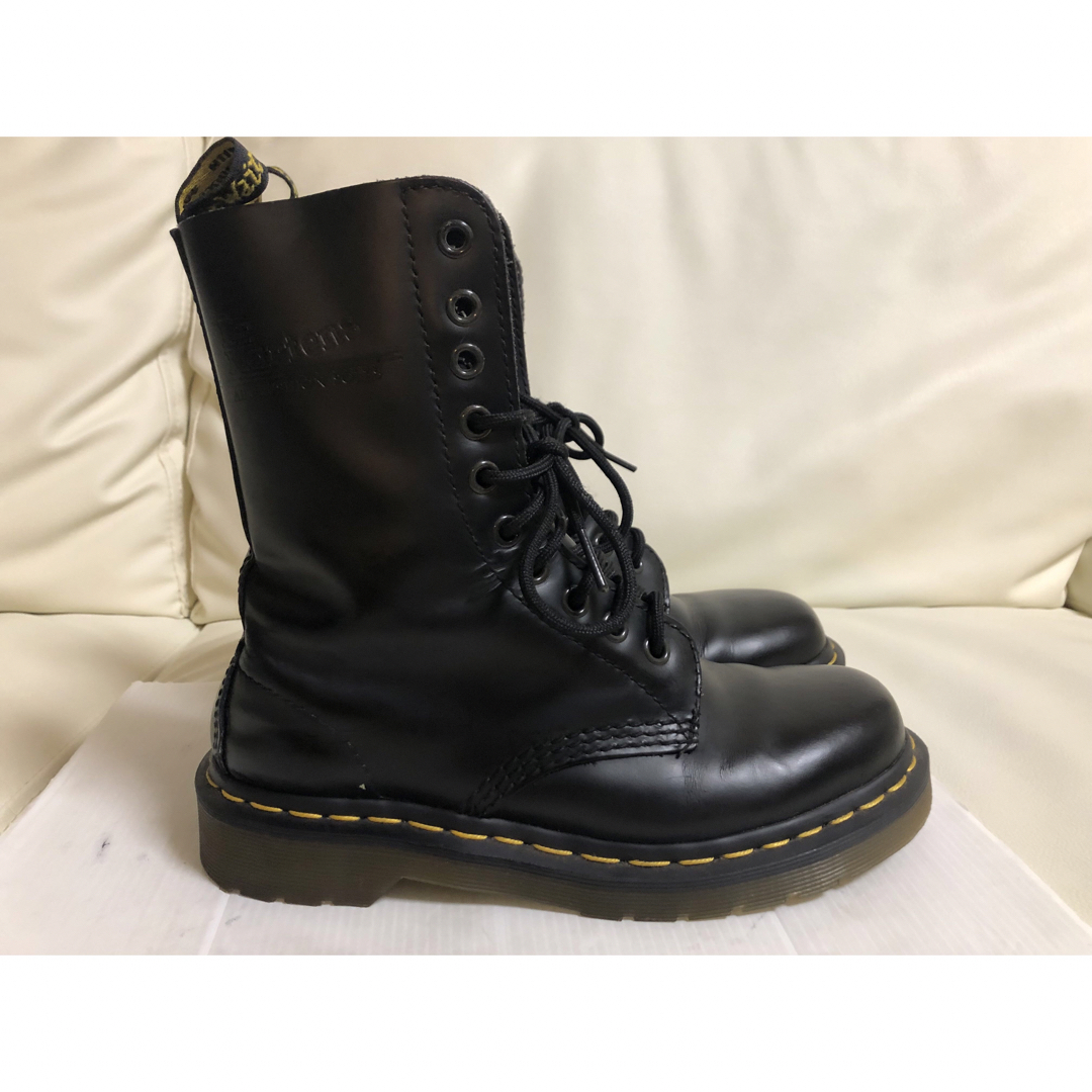 Dr.Martens ドクターマーチン 10ホール 1490 UK4 1