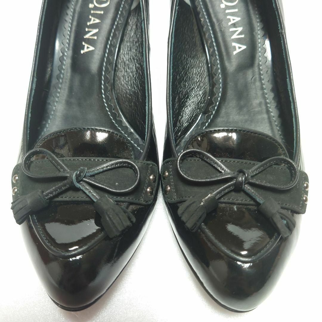 DIANA(ダイアナ)の《綺麗な状態》 ダイアナ　エナメル　ハイヒール　リボン　ブラック　24.5cm レディースの靴/シューズ(ハイヒール/パンプス)の商品写真