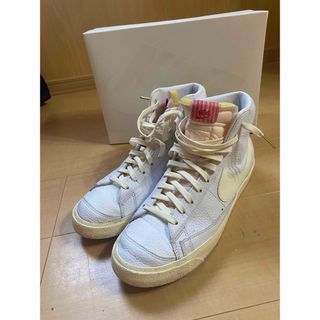 ナイキ(NIKE)のnike blazer mid 77 vntg popcorn(スニーカー)