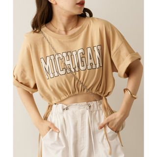 最新作売れ筋が満載 クロップドTシャツ 裾ロゴペプラムスカート