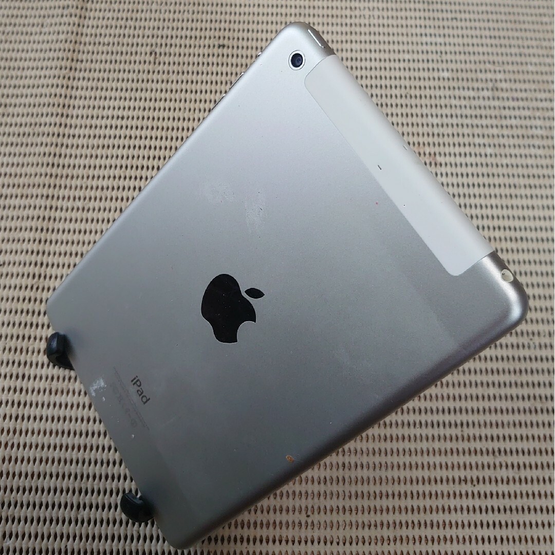 完動品SIMフリーiPad mini2(A1490)本体16GBシルバー