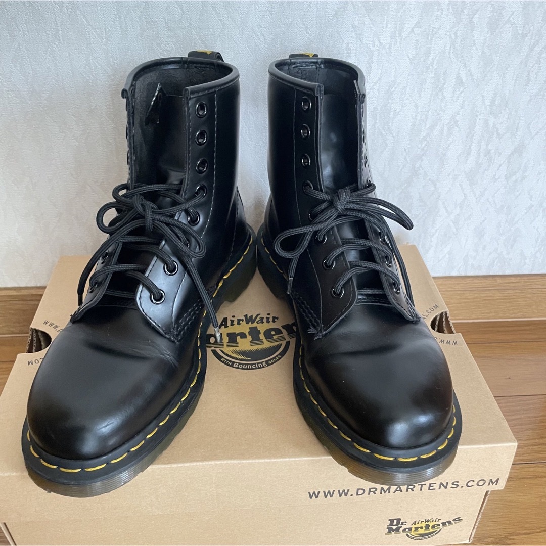 ドクターマーチン 8ホールブーツ Dr.Martens-