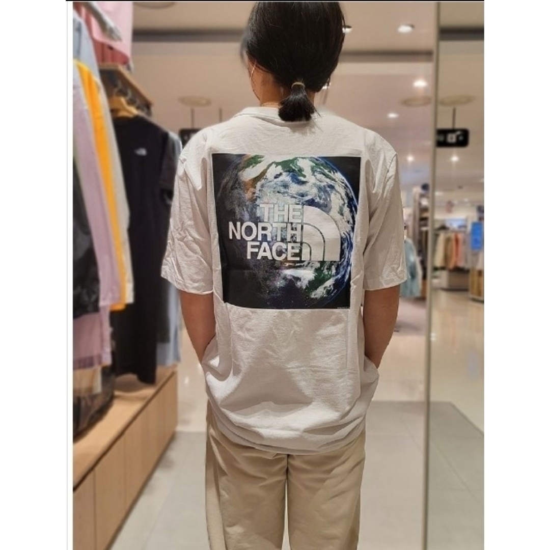 THE NORTH FACE(ザノースフェイス)のTHE NORTH FACE　ノースフェイス　新品　地球　半袖　トップス　4L メンズのトップス(Tシャツ/カットソー(半袖/袖なし))の商品写真