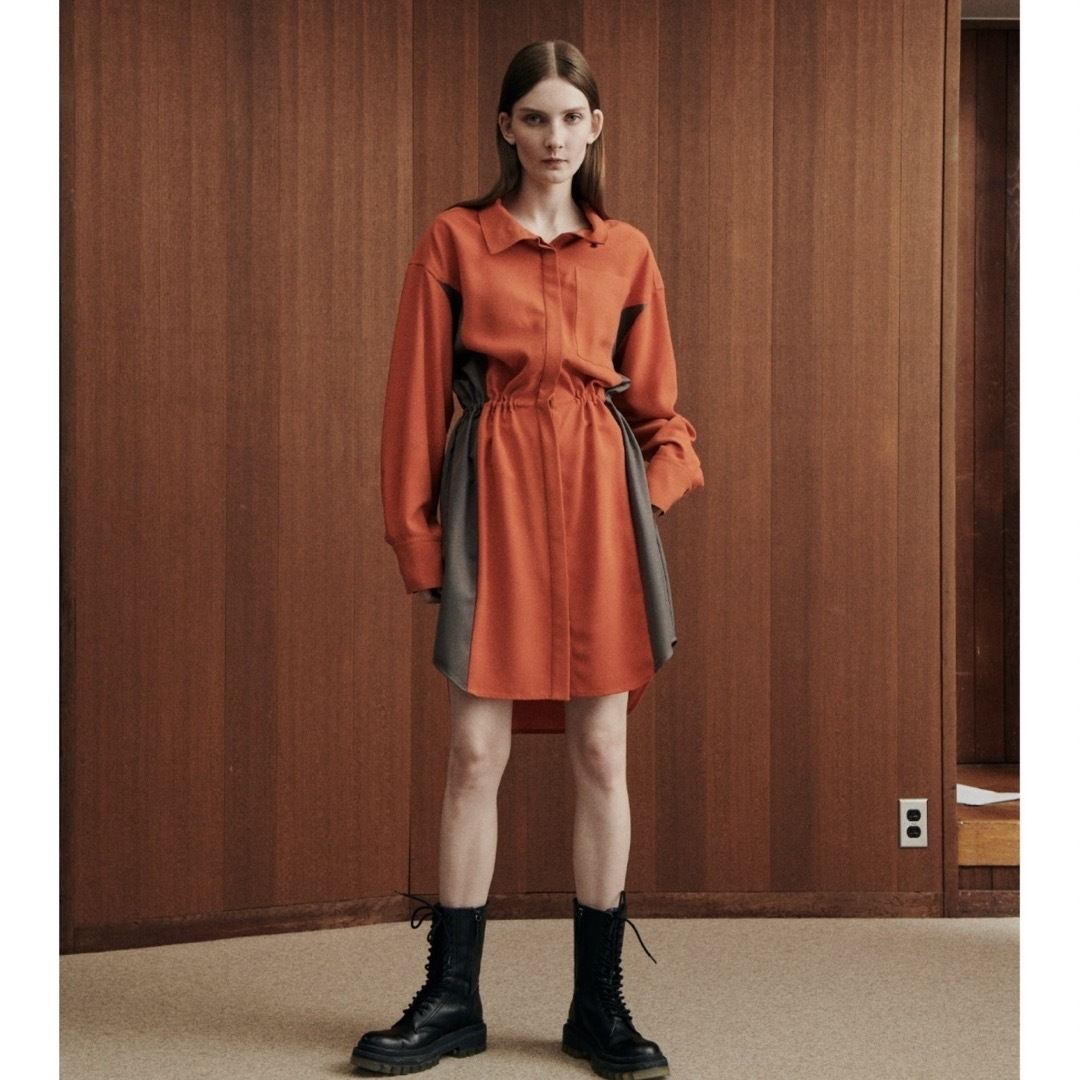 LE CIEL BLEU(ルシェルブルー)のルシェルブルー カラーブロックシャツドレス オレンジ 36 新品未使用 レディースのワンピース(ひざ丈ワンピース)の商品写真