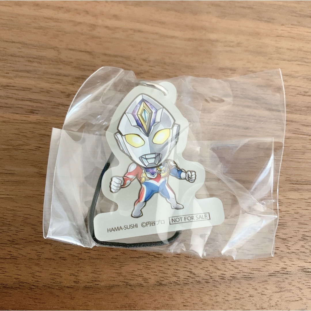 はま寿司 ウルトラヒーローバトルコマ  ウルトラマン シークレット ストラップ エンタメ/ホビーのおもちゃ/ぬいぐるみ(キャラクターグッズ)の商品写真