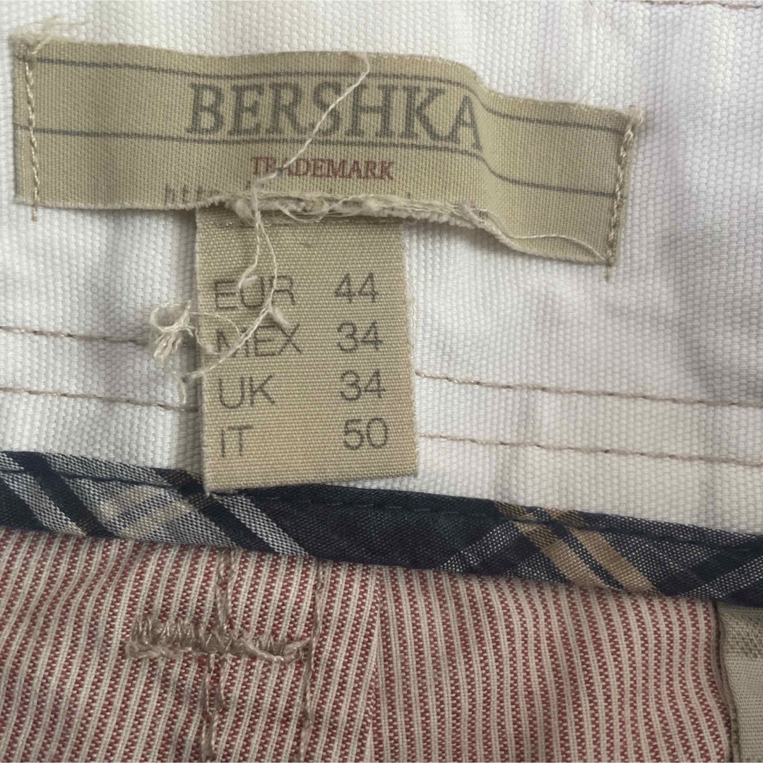 Bershka(ベルシュカ)のベルシュカ　34インチ　Lサイズ　ピンクボーダー　ショートパンツ メンズのパンツ(ショートパンツ)の商品写真