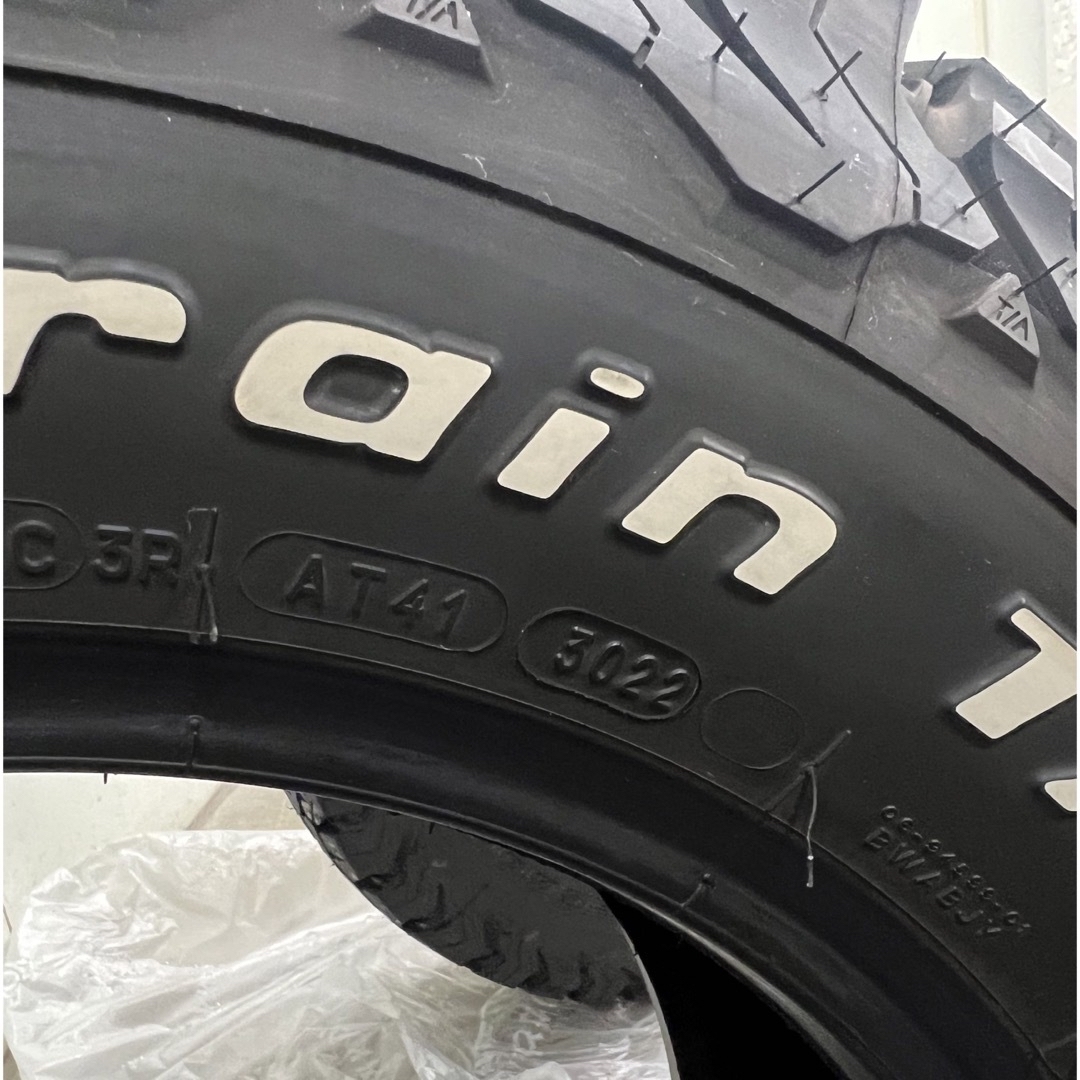 【5本】BFGoodrich All Terrain KO2 215/70R16 自動車/バイクの自動車(タイヤ)の商品写真