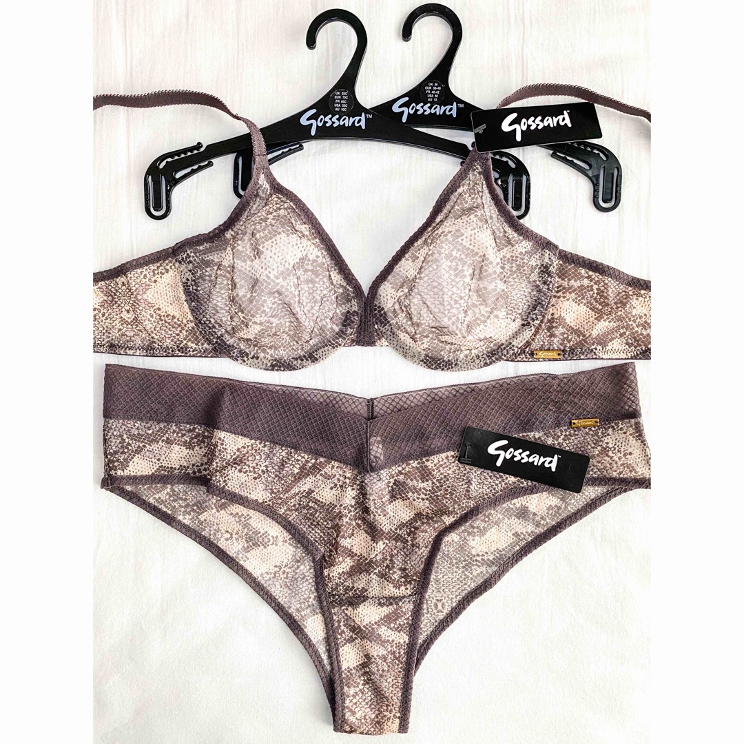 LA PERLA(ラペルラ)のGossard ゴッサード 32C/M ブラジャーショーツ2点セット スネーク柄 レディースの下着/アンダーウェア(ブラ&ショーツセット)の商品写真