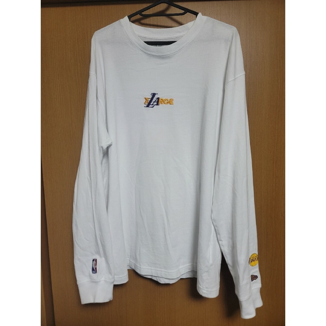 XLARGE(エクストララージ)のXLARGE x New Era x NBA LAKERS メンズのトップス(Tシャツ/カットソー(七分/長袖))の商品写真