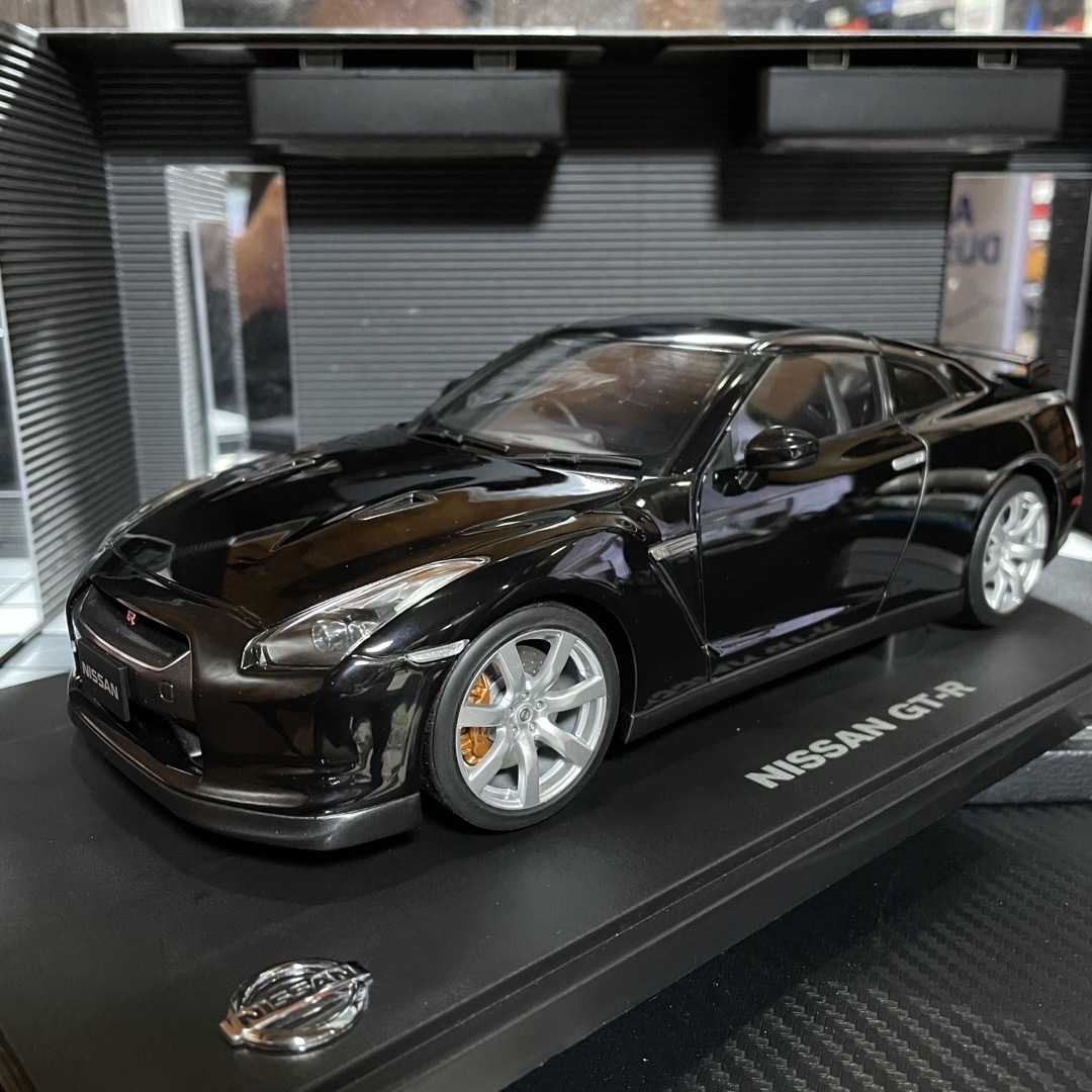 未展示品 オートアート 1/18 ニッサン GT-R R35 スーパーブラック
