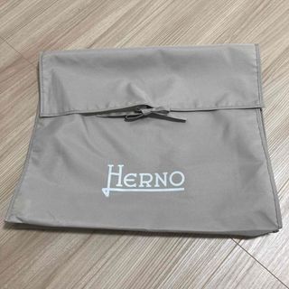 ヘルノ(HERNO)の未使用　ヘルノ　HERNO ガーメント(その他)