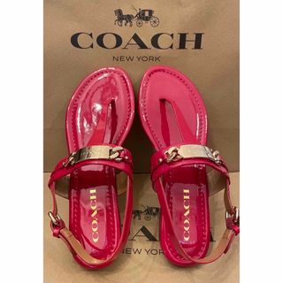 コーチ(COACH)のcoach エナメル サンダル 新品未使用(サンダル)