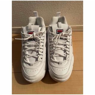 フィラ(FILA)のFILA フィラ／スニーカー／24cm／極美品(スニーカー)