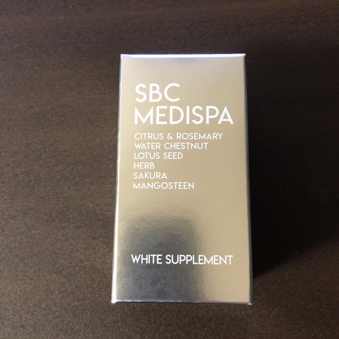 SBC MEDISPA ホワイトサプリメント 飲む日焼け止め 30粒入 コスメ/美容のボディケア(日焼け止め/サンオイル)の商品写真