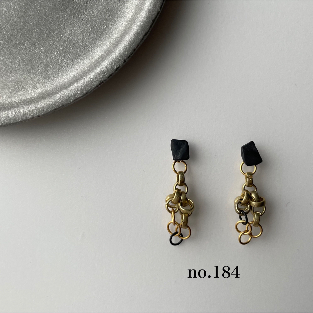 no.184 天然石ピアス/イヤリング ブラックシリカ 真鍮