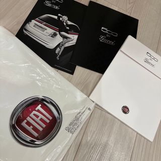 FIAT500 GUCCI特別仕様車　特別カタログ(カタログ/マニュアル)