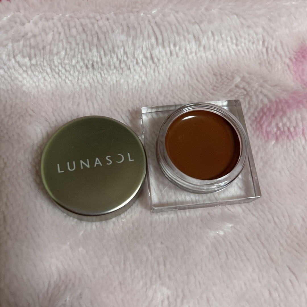 LUNASOL(ルナソル)のLUNASOL グラムウインク フロスト 04 コスメ/美容のベースメイク/化粧品(アイシャドウ)の商品写真