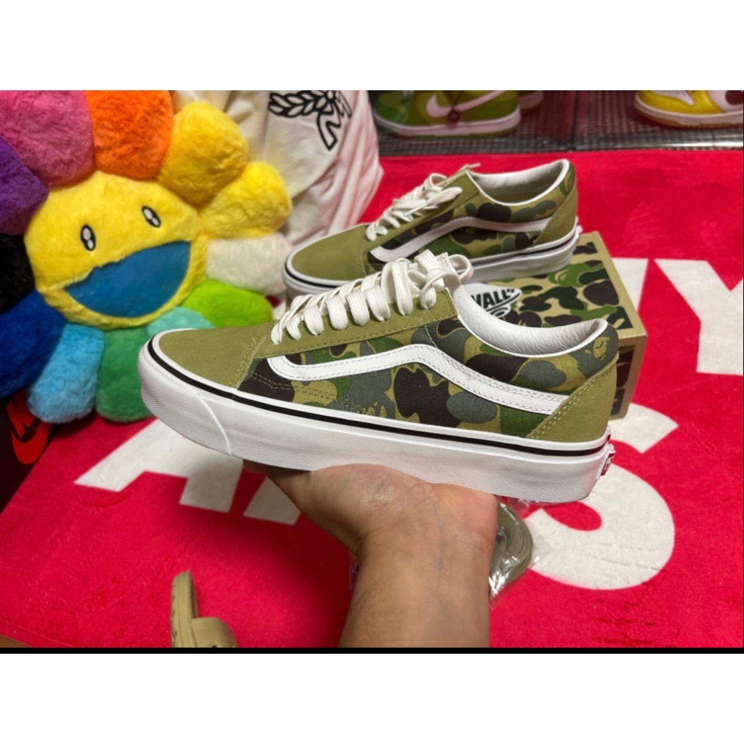 A bathing ape shoes