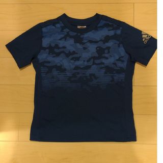 アディダス(adidas)のadidas  Tシャツ(Tシャツ/カットソー)