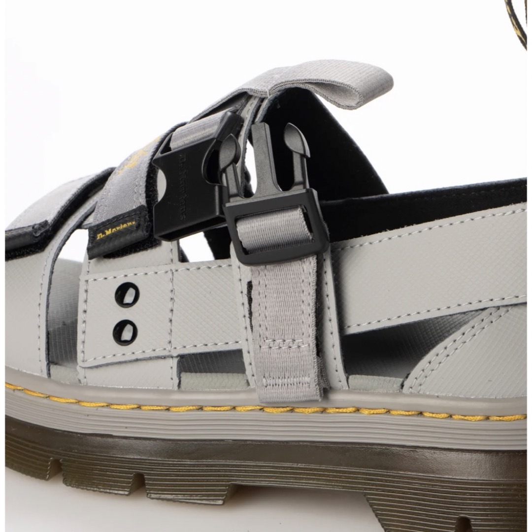 Dr.Martens(ドクターマーチン)のドクターマーチンユニセックスペアソンサンダル26㎝ レディースの靴/シューズ(サンダル)の商品写真