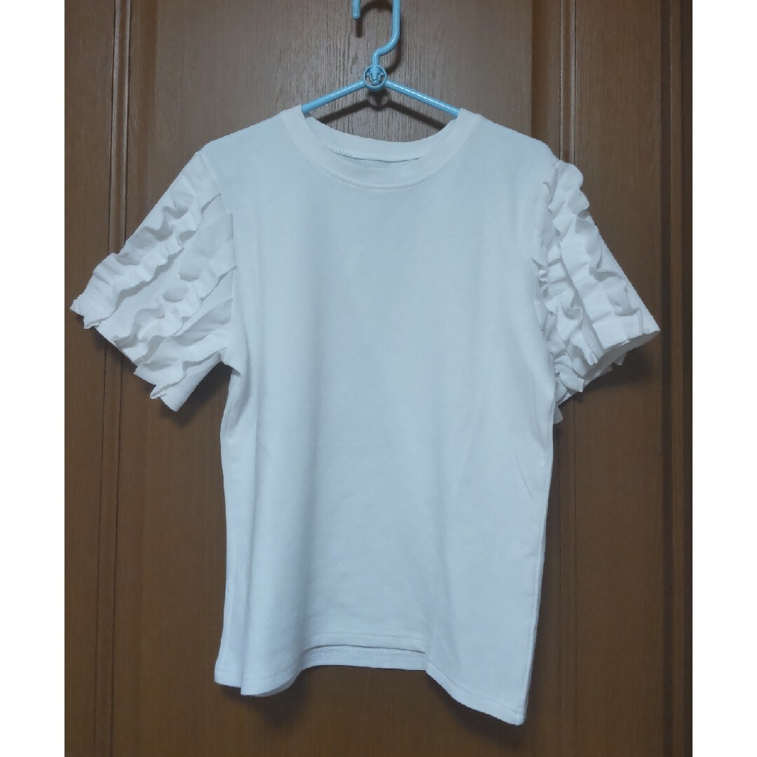 フリル袖Tシャツ レディースのトップス(Tシャツ(半袖/袖なし))の商品写真