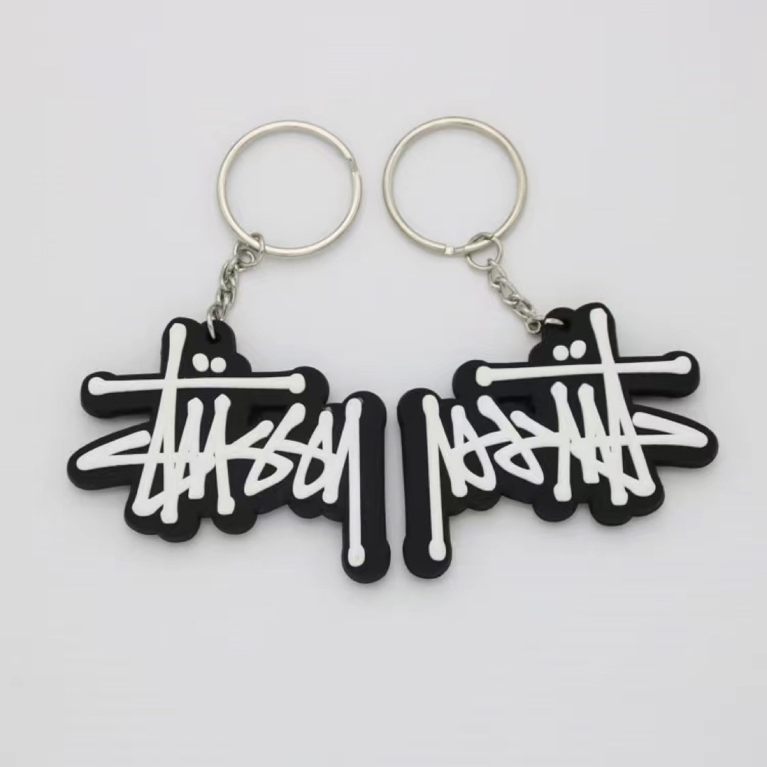 STUSSY(ステューシー)のSTUSSYキーホルダー　セール中 メンズのファッション小物(キーホルダー)の商品写真