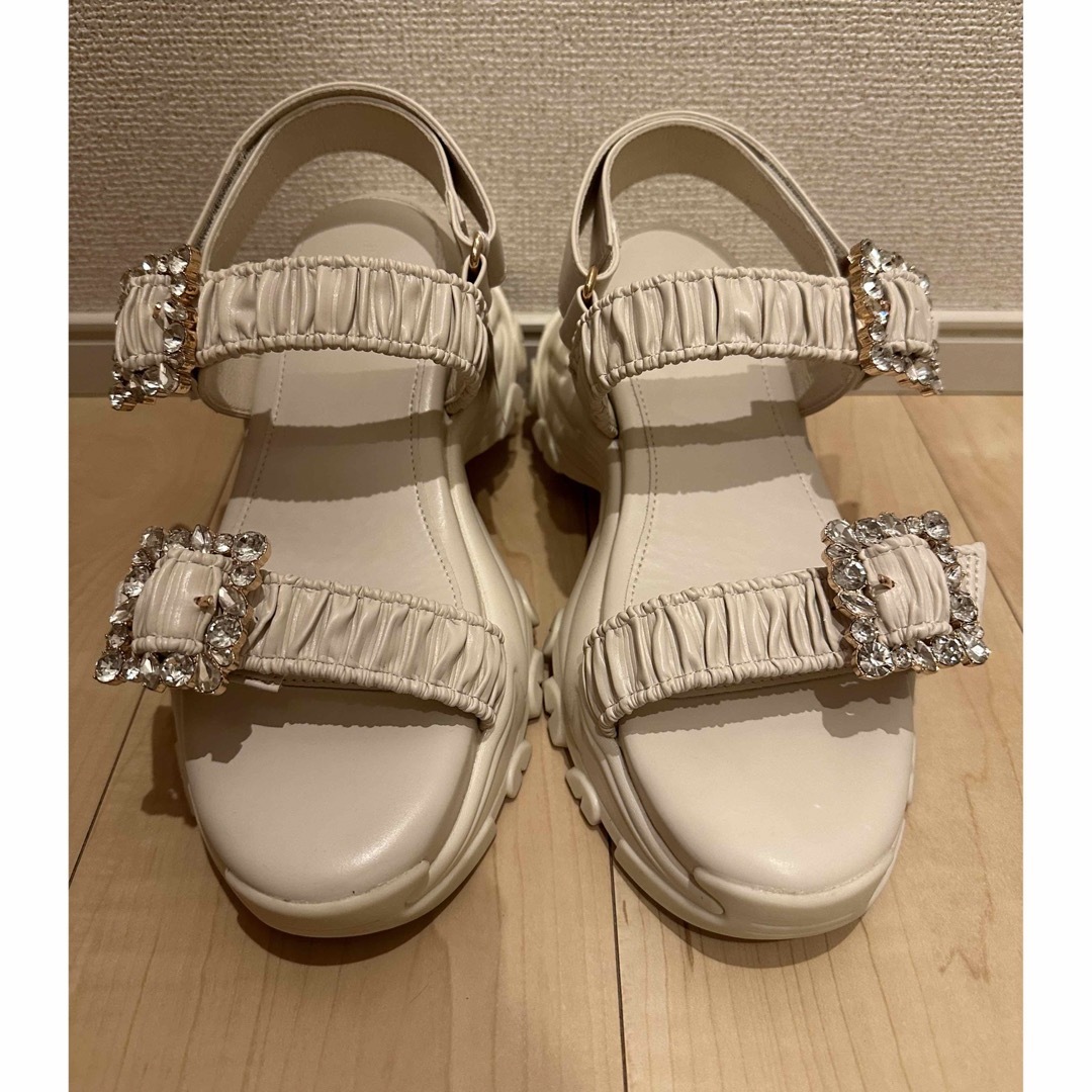 RANDA - 新品タグ付き RANDA ギャザー×ビジュー スポーツサンダル M