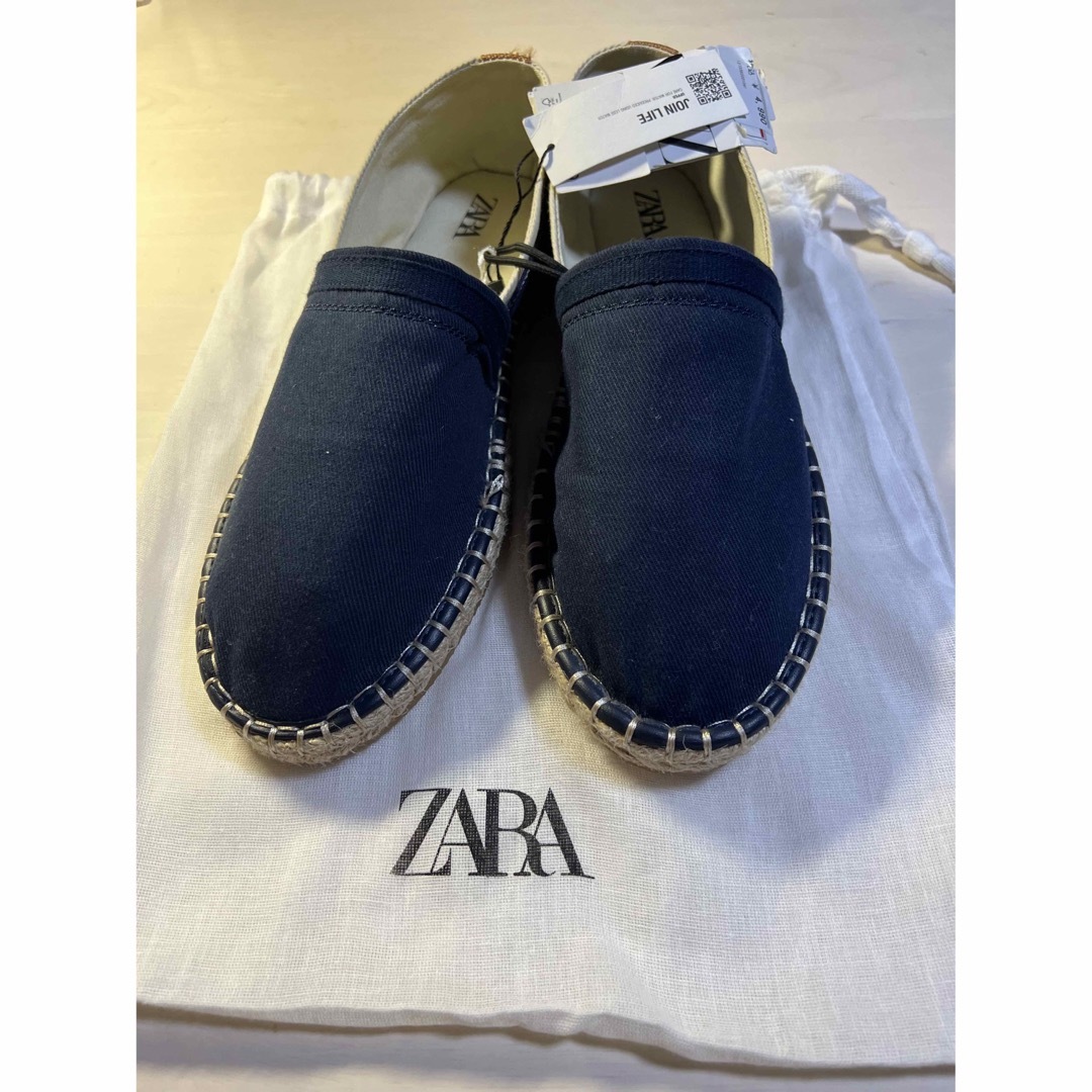 ZARA(ザラ)のZARA ザラ　シューズ　靴 メンズの靴/シューズ(スニーカー)の商品写真