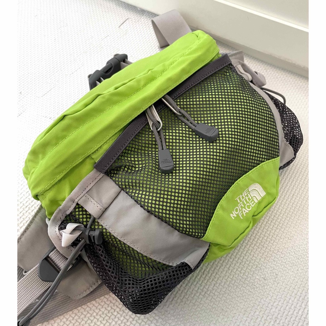 THE NORTH FACE(ザノースフェイス)の【美品】★ THE NORTH FACE ★ボディバッグ★ メンズのバッグ(ボディーバッグ)の商品写真