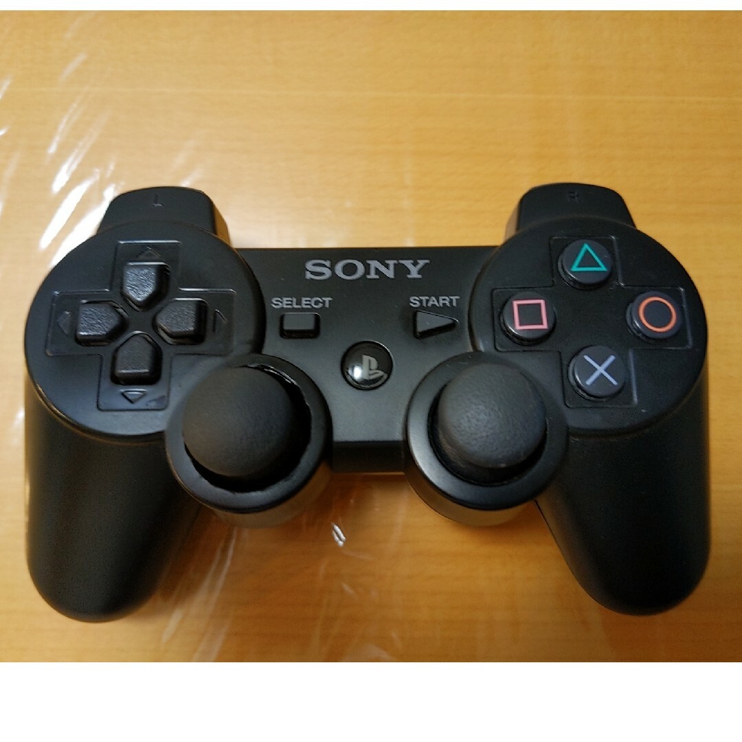 SONY(ソニー)のSONY　DUALSHOCK3　黒 エンタメ/ホビーのゲームソフト/ゲーム機本体(家庭用ゲーム機本体)の商品写真