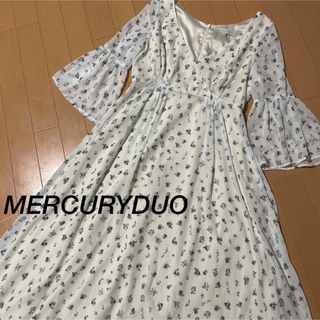 マーキュリーデュオ(MERCURYDUO)のMERCURYDUO マーキュリーデュオ　小花カシュクールシフォンワンピース(ロングワンピース/マキシワンピース)