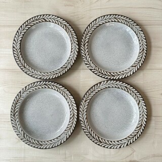 【4枚】新品 日本製 美濃焼 16cm皿 ケーキ デザート 取り皿 グレー(食器)