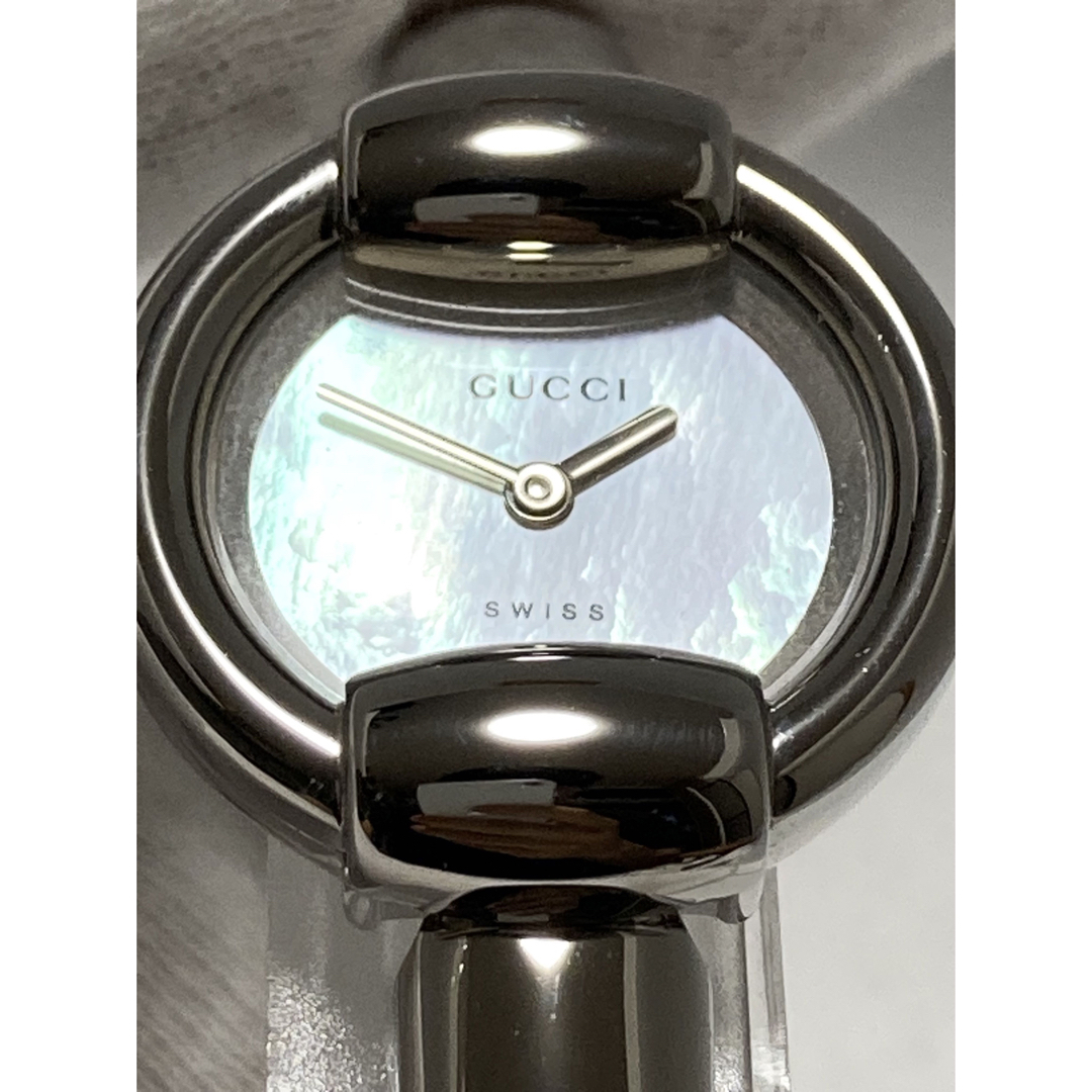 極美品! GUCCI グッチ シェル文字盤 電池新品 レディース腕時計 極美品! GUCCI グッチ シェル文字盤 電池新品 レディース腕時計