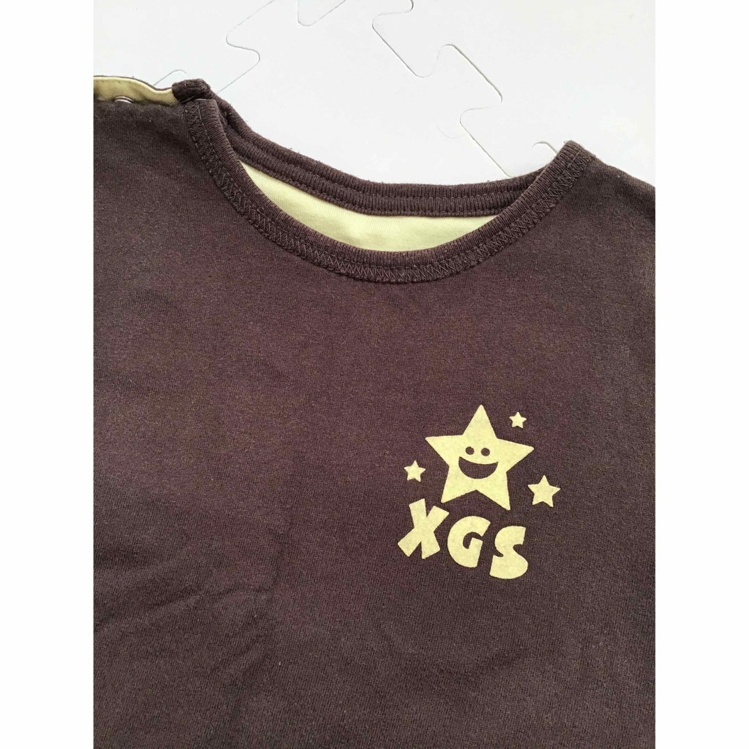 X-girl Stages(エックスガールステージス)の最終値下げ☆x-girl stages☆リバーシブルTシャツ2T90cm キッズ/ベビー/マタニティのキッズ服男の子用(90cm~)(Tシャツ/カットソー)の商品写真