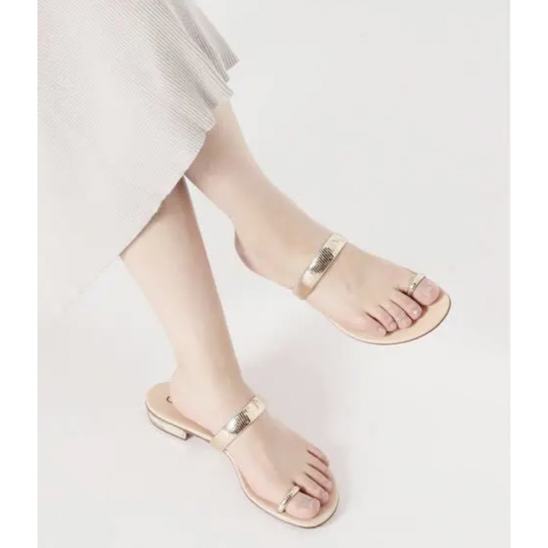 DEUXIEME CLASSE(ドゥーズィエムクラス)のDeuxieme Classe CASADEI FLAT SANDAL レディースの靴/シューズ(サンダル)の商品写真