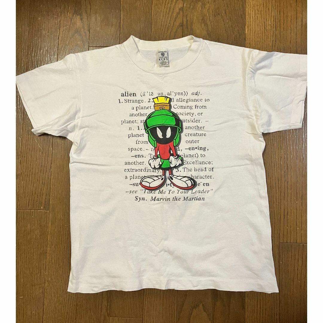 【レア】looney tunes マービン・ザ・マーシャン　白Tシャツ XL キッズ/ベビー/マタニティのキッズ服男の子用(90cm~)(Tシャツ/カットソー)の商品写真