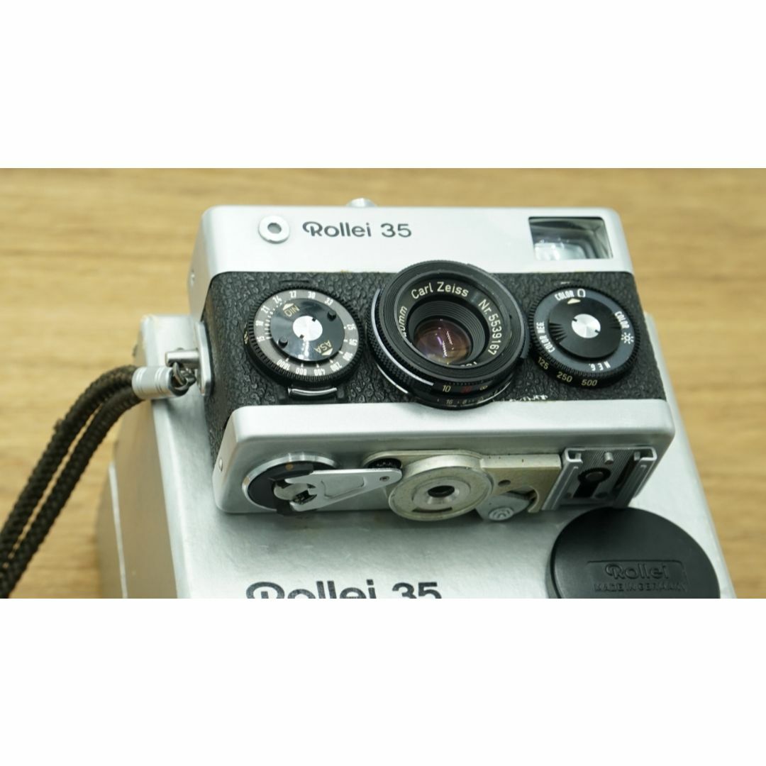 8311 やや訳アリ 良品 Rollei 35 露出計OK シンガポール製