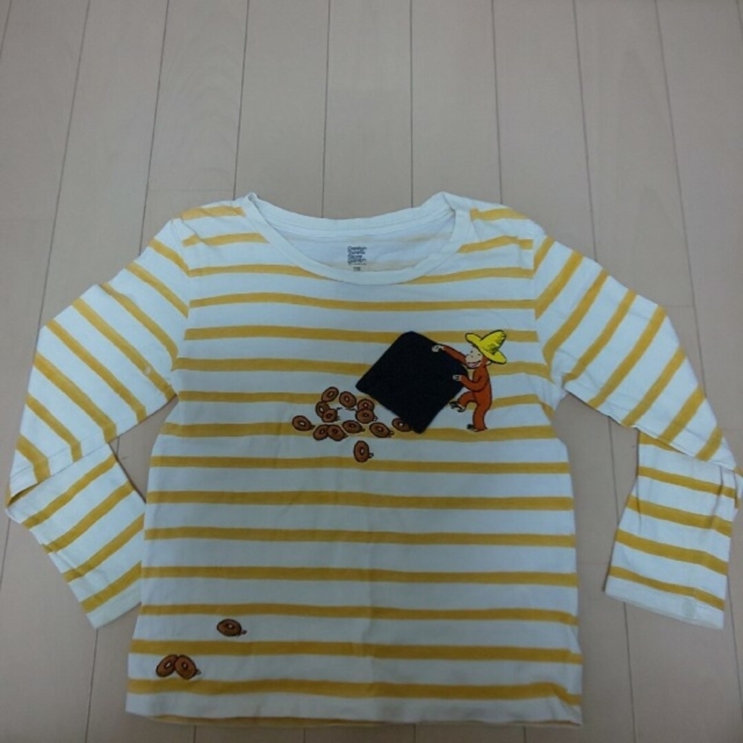 Design Tshirts Store graniph(グラニフ)のジャンク品 グラニフ おさるのジョージTシャツ キッズ/ベビー/マタニティのキッズ服男の子用(90cm~)(Tシャツ/カットソー)の商品写真