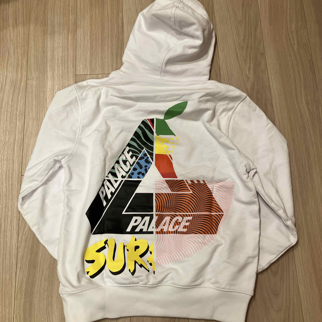 【美品】PALACE  パーカー 1