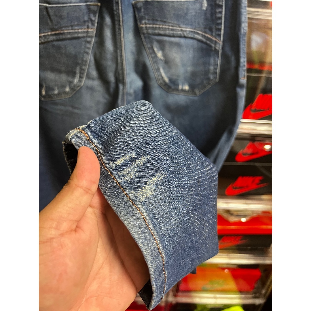 DIESEL(ディーゼル)のDiesel denim jeans  メンズのパンツ(デニム/ジーンズ)の商品写真