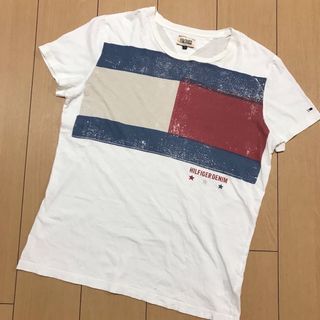 トミーヒルフィガー(TOMMY HILFIGER)のトミーヒルフィガー　Tシャツ　L(Tシャツ/カットソー(半袖/袖なし))