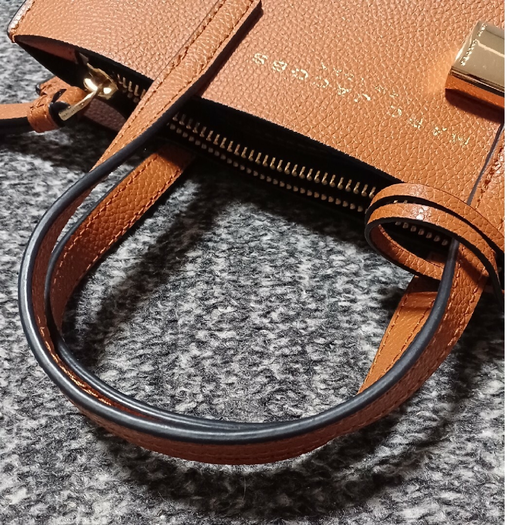 MARC JACOBS(マークジェイコブス)のMARC JACOBSハンドバッグ レディースのバッグ(ハンドバッグ)の商品写真