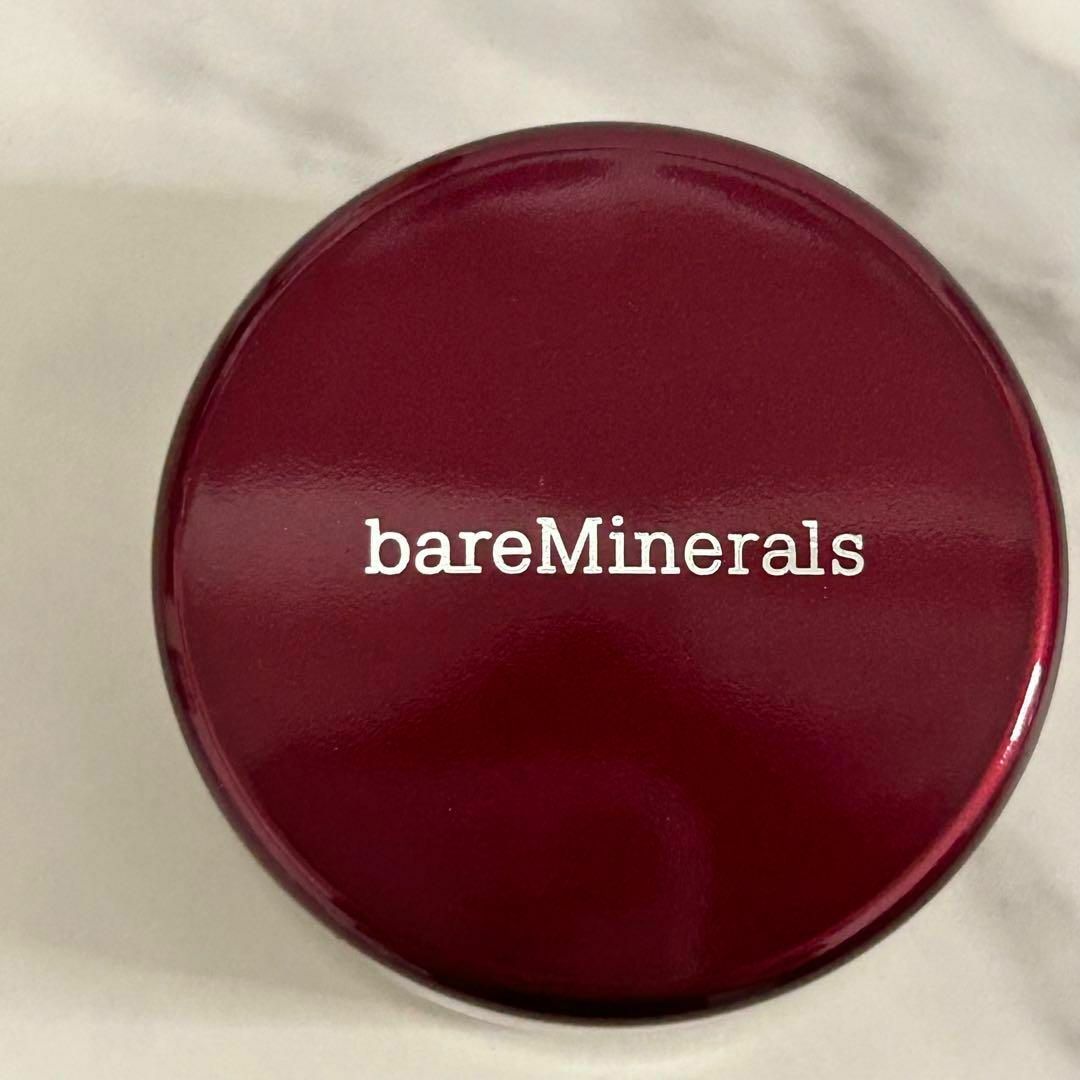 bareMinerals(ベアミネラル)の新品 ベアミネラル シークレットラディエンス 0.85g コスメ/美容のベースメイク/化粧品(フェイスパウダー)の商品写真