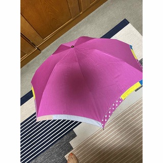 ムーンバット(MOONBAT)の新品未使用　coccaｺｯｶ折り畳みパラソル雨天兼用ピンク(傘)