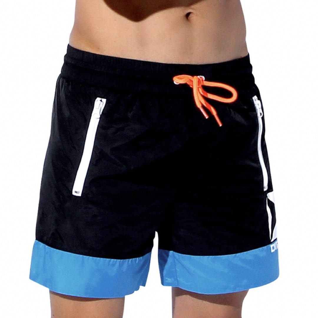 DIESEL(ディーゼル)のディーゼル 水着 ショートパンツ  Sサイズ メンズの水着/浴衣(水着)の商品写真