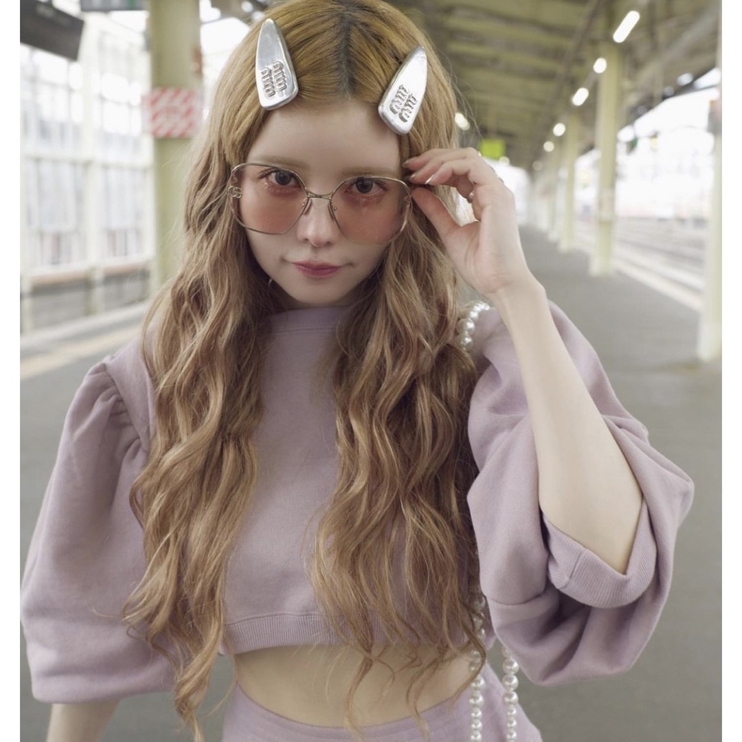 ミュウミュウ ロゴ バレッタ ヘアヘアアクセサリー - 通販 - guianegro