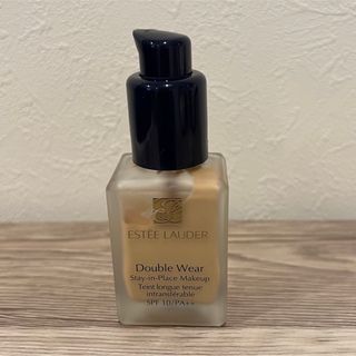 エスティローダー(Estee Lauder)の2W0 ウォームバニラ 82 ダブルウェアステイインプレイスメークアップ(ファンデーション)