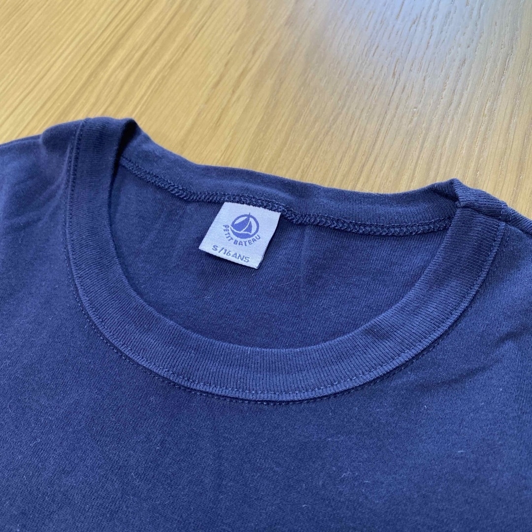 PETIT BATEAU(プチバトー)のプチバトー　Tシャツ　ネイビー　16 新品 レディースのトップス(Tシャツ(半袖/袖なし))の商品写真