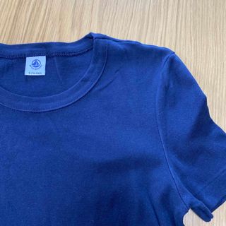 プチバトー(PETIT BATEAU)のプチバトー　Tシャツ　ネイビー　16 新品(Tシャツ(半袖/袖なし))